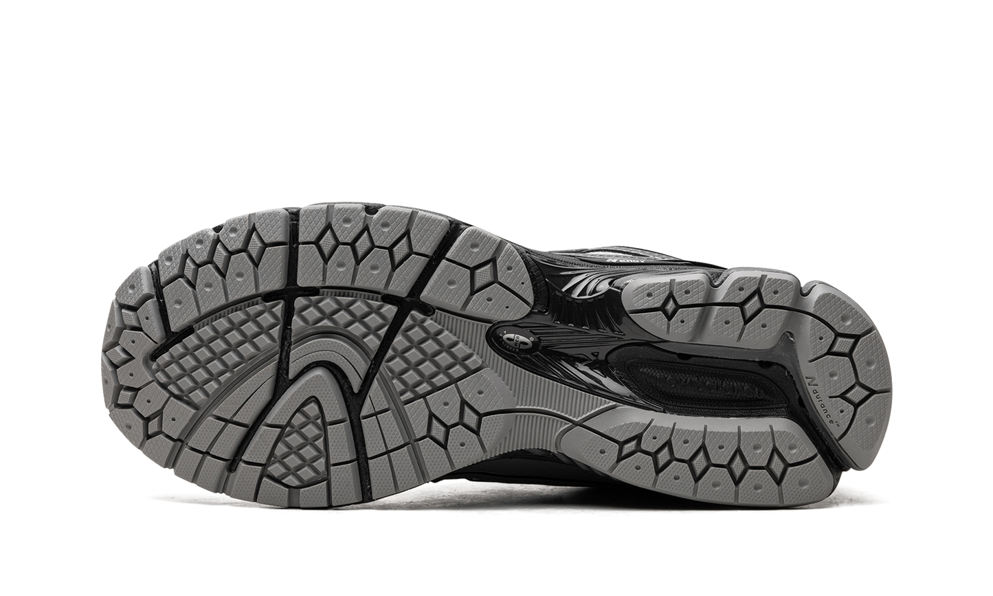 1906R "Grey / Black" M1906RHA