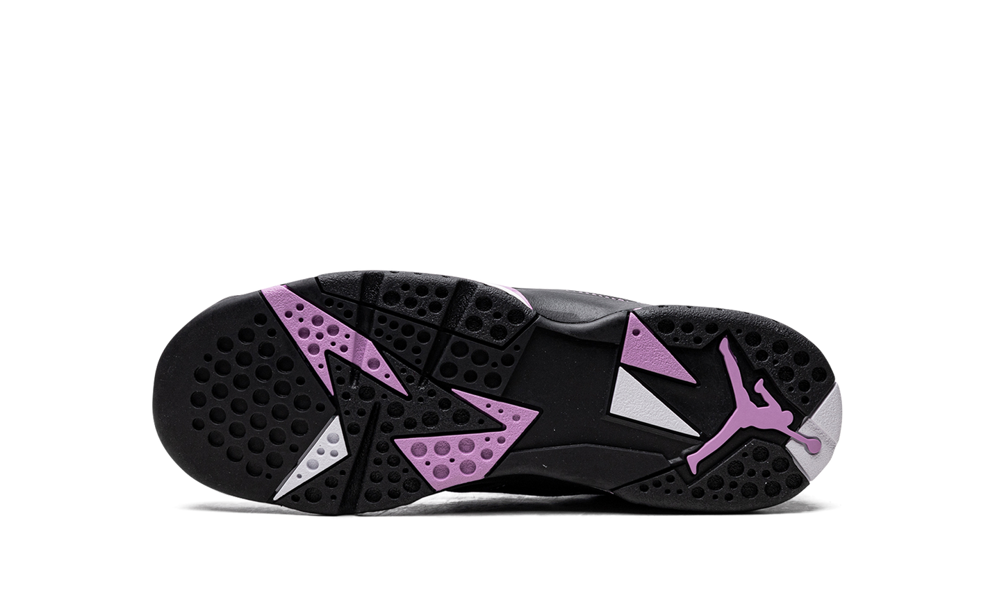 Air Jordan 7 GS "Barely Grape" DV2255 055