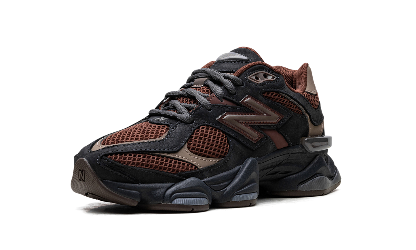 9060 "Phantom Rich Oak" U9060RFB