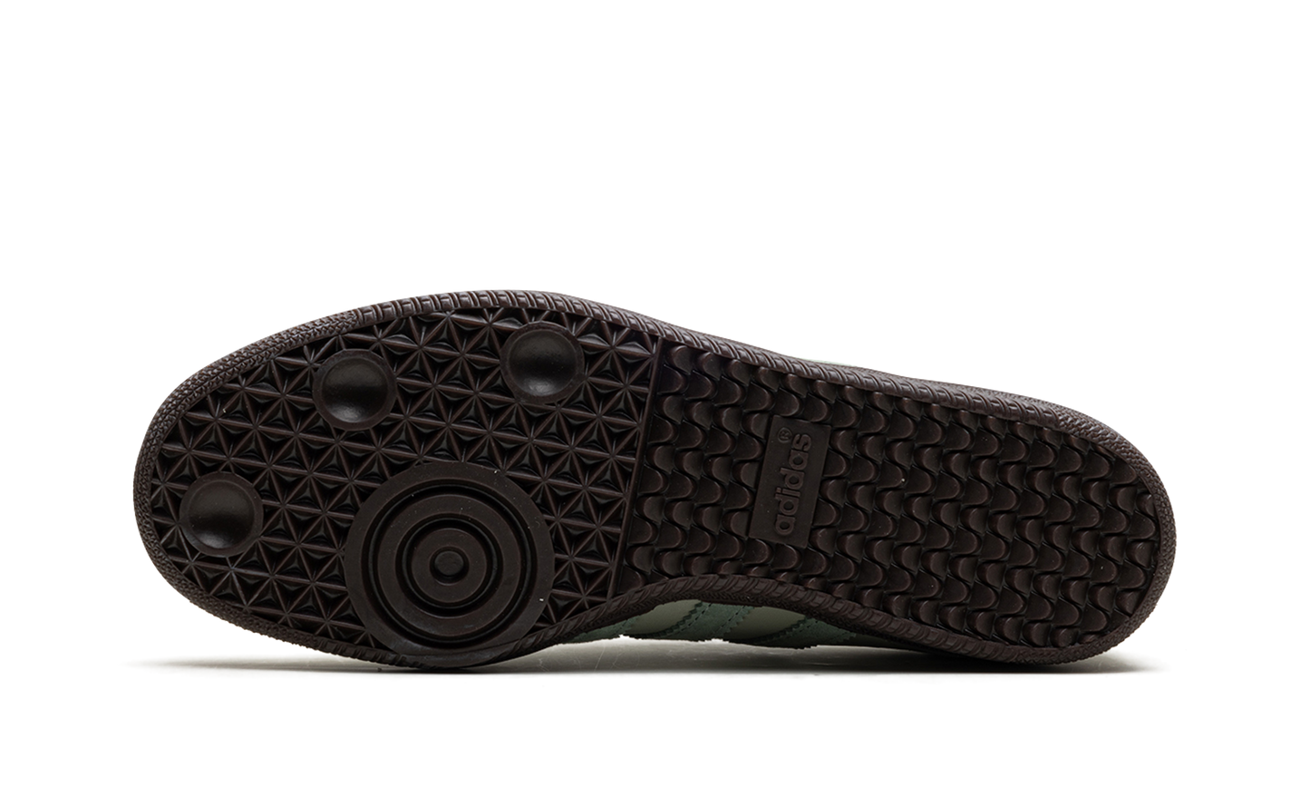 Samba OG "Maha Half Green" IE0967