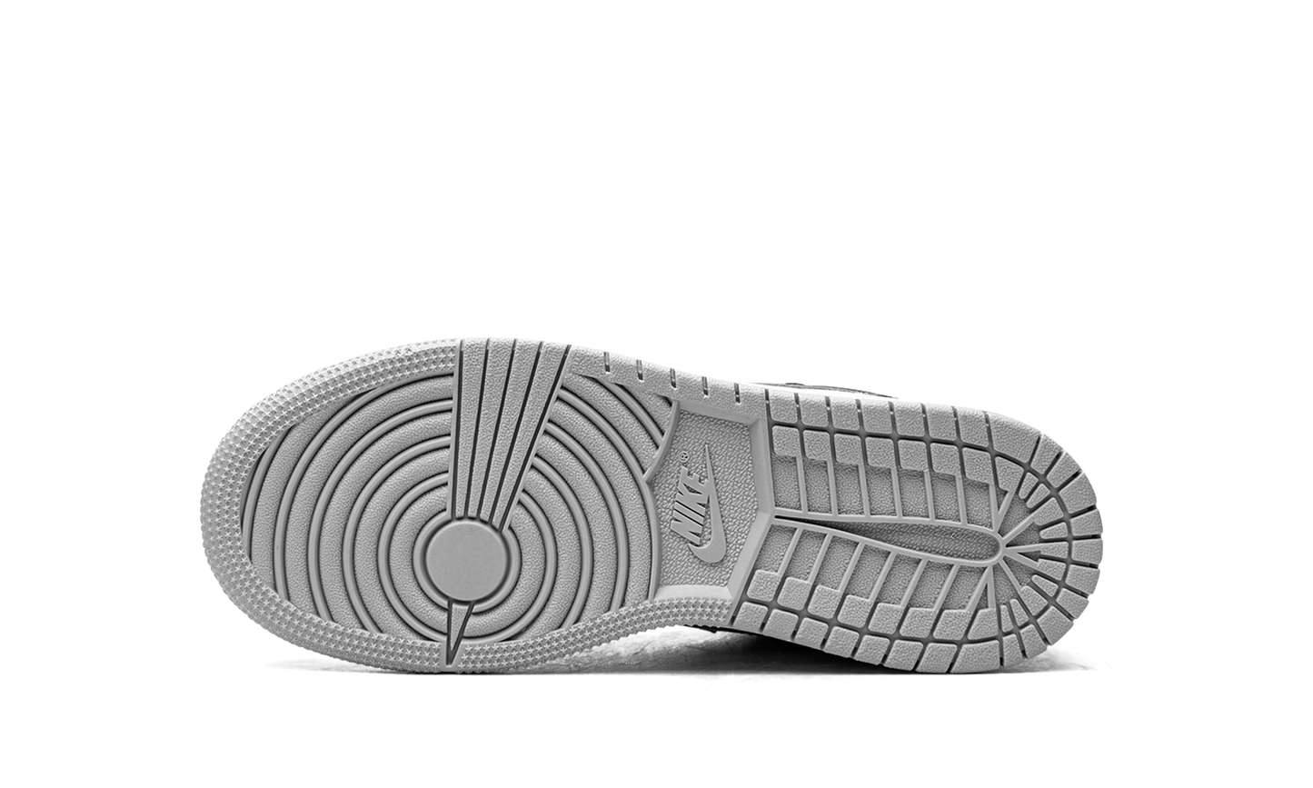 Air Jordan 1 Low GS "Smoke Grey" 553560 039