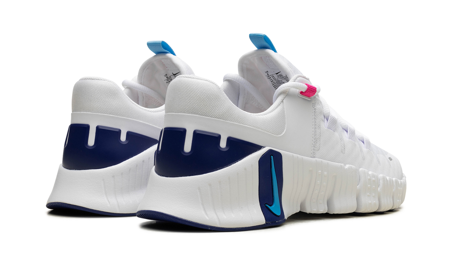FREE METCON 5 WMNS "WHITE AQUARIUS BLUE" DV3950 103