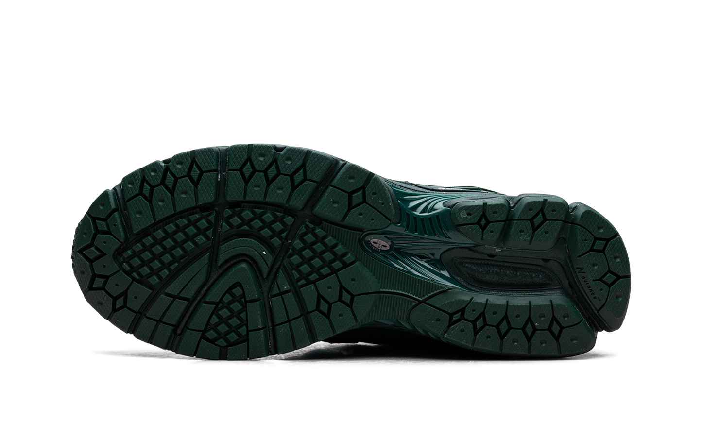 1906R "Polka Dot Green" M1906RPI