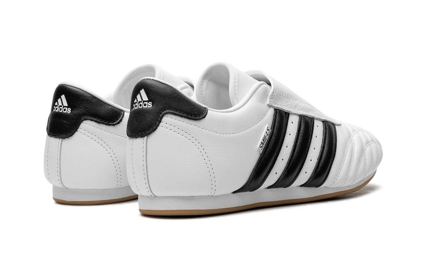 Taekwondo WMNS "Cloud White/Core Black/Gum" JQ4774