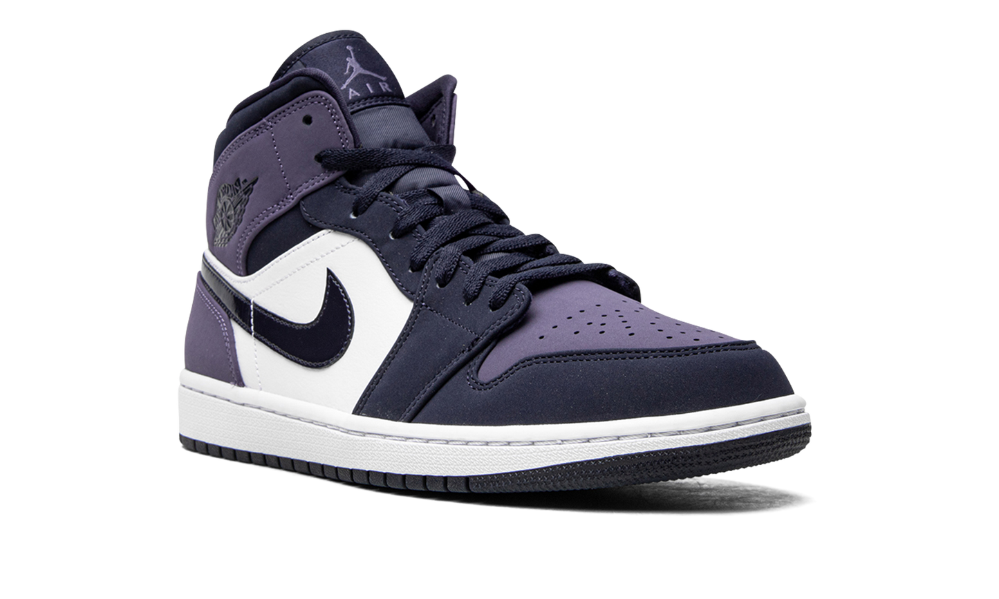 Air Jordan 1 Mid "Sanded Purple" 554724 445