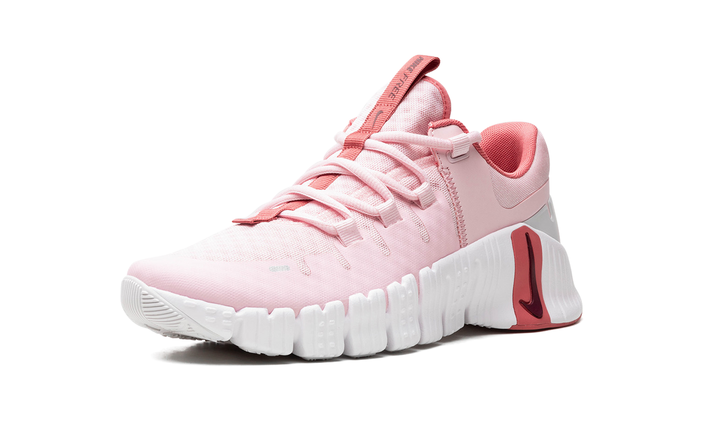 Free Metcon 5 WMNS "Pink Foam" DV3950 603