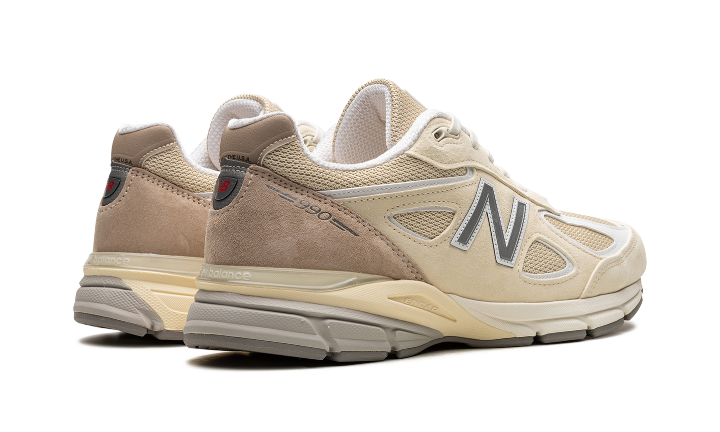 990v4 "Made in USA - Cream" U990TE4