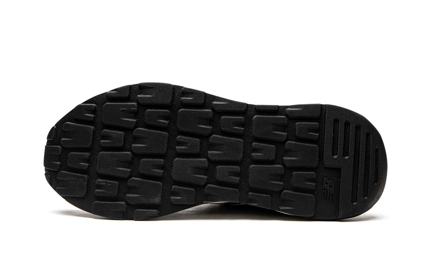 57/40 "Bape x New Balance" M5740BAP