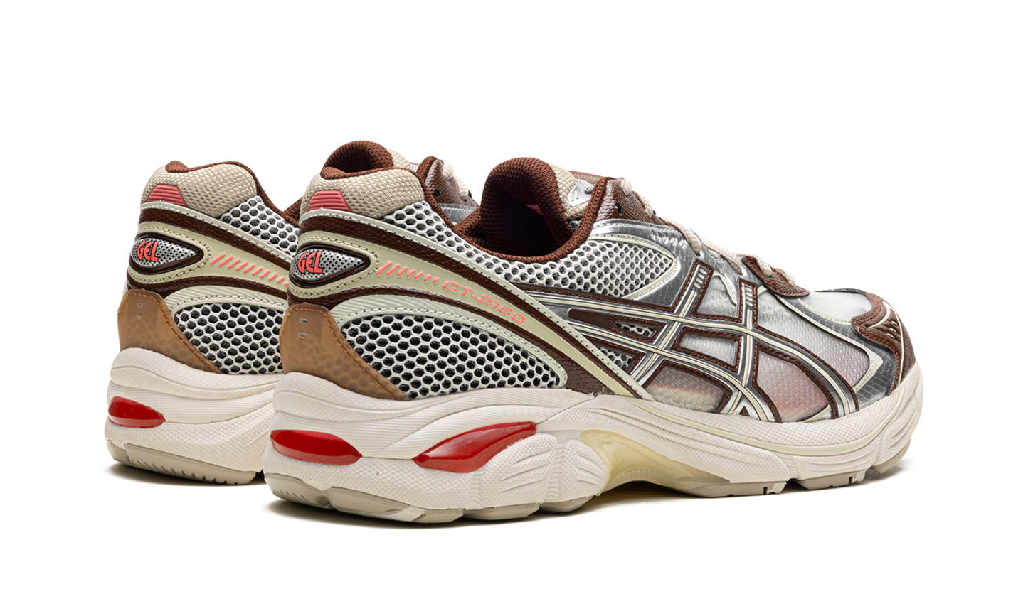 GT-2160 "Above the Clouds - Cream / Chocolate Brown" 1203A654 100