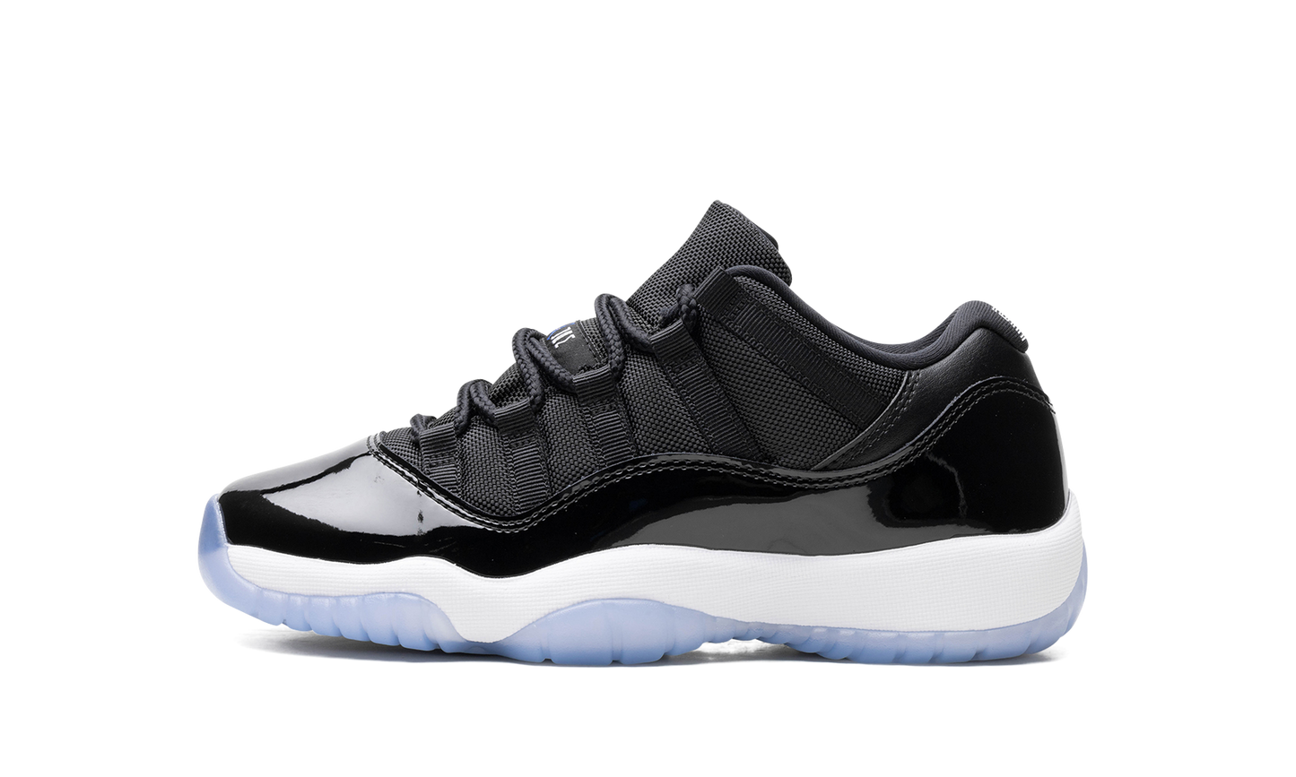 Air Jordan 11 GS "Space Jam" FV5121 004