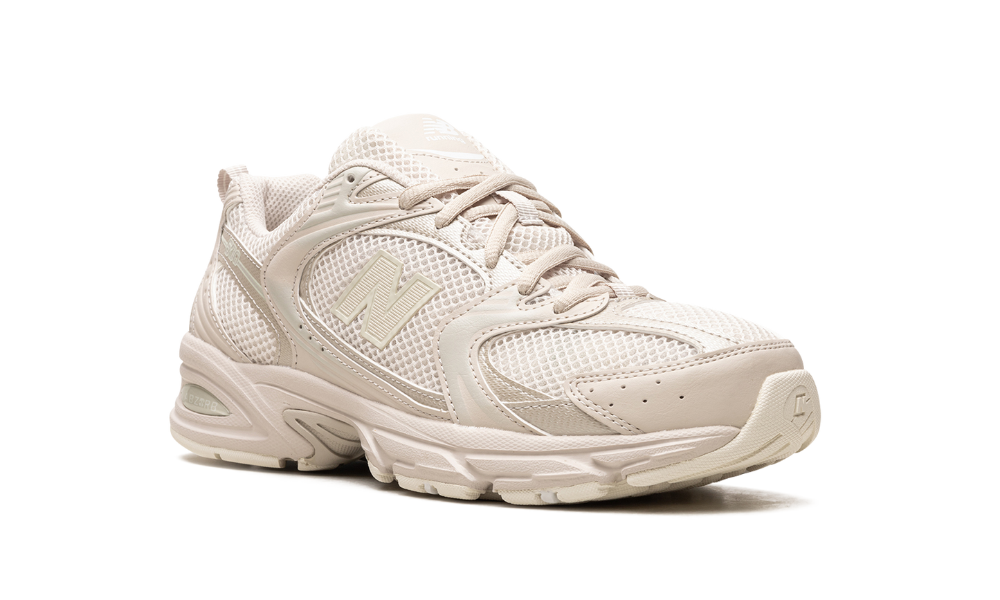 530 "Moonbeam Sea Salt" MR530AA1