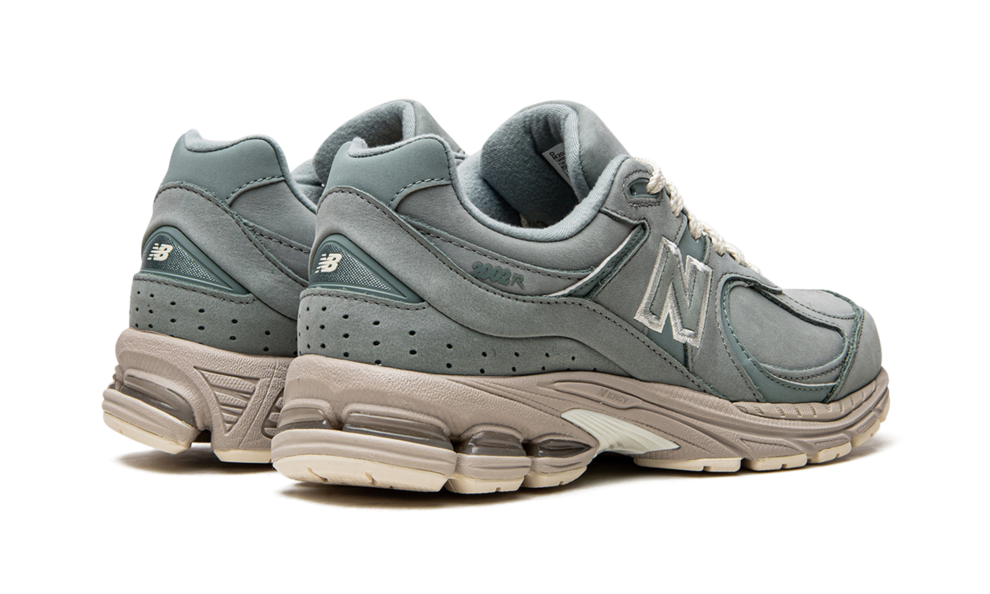 2002R "Kith Pistachio" M2002RK1