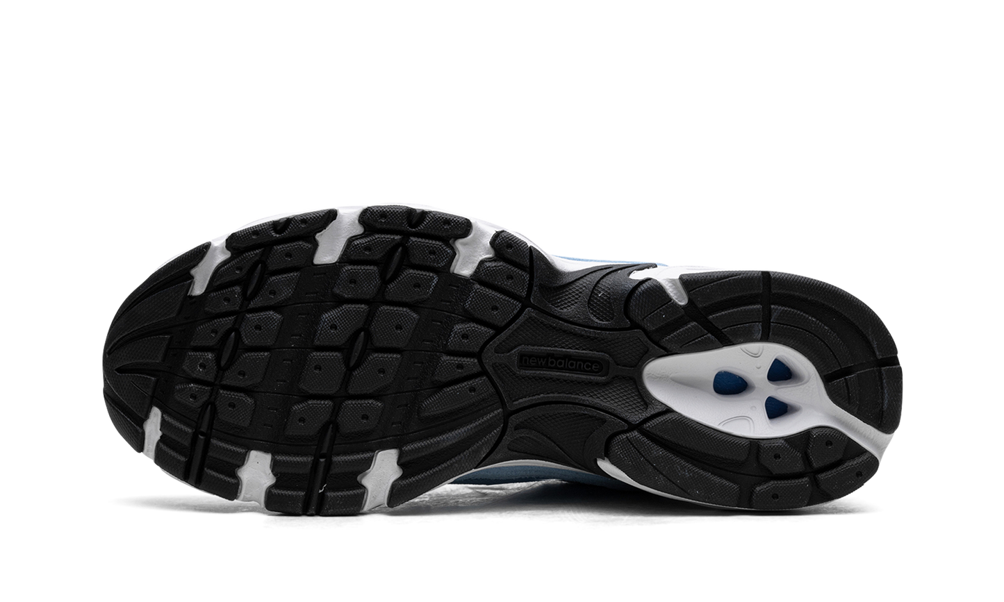 530 "Blue Haze" MR530CH