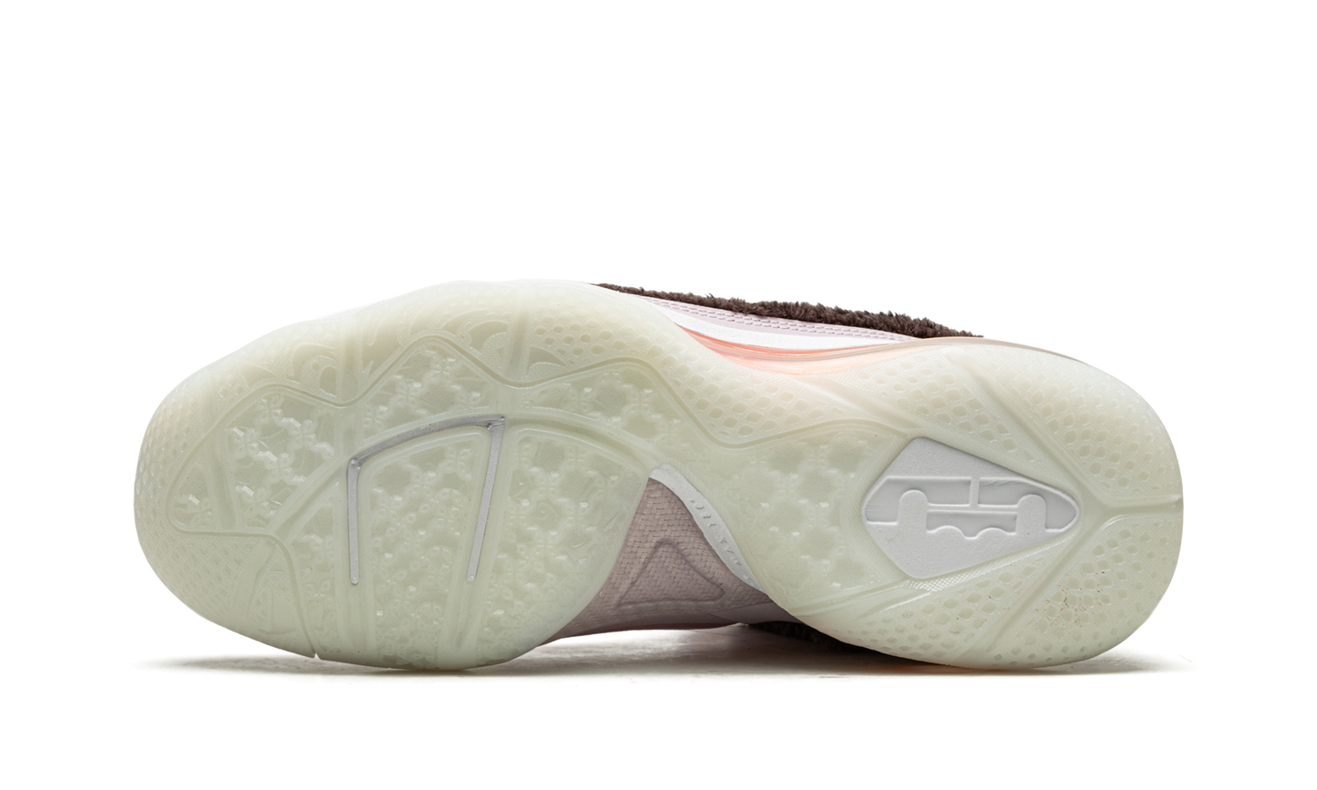 LeBron 9 "King of LA (2022)" DJ3908 600