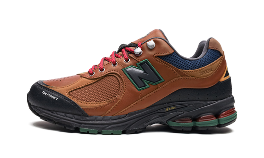 2002R "The Hiker" M2002RWM