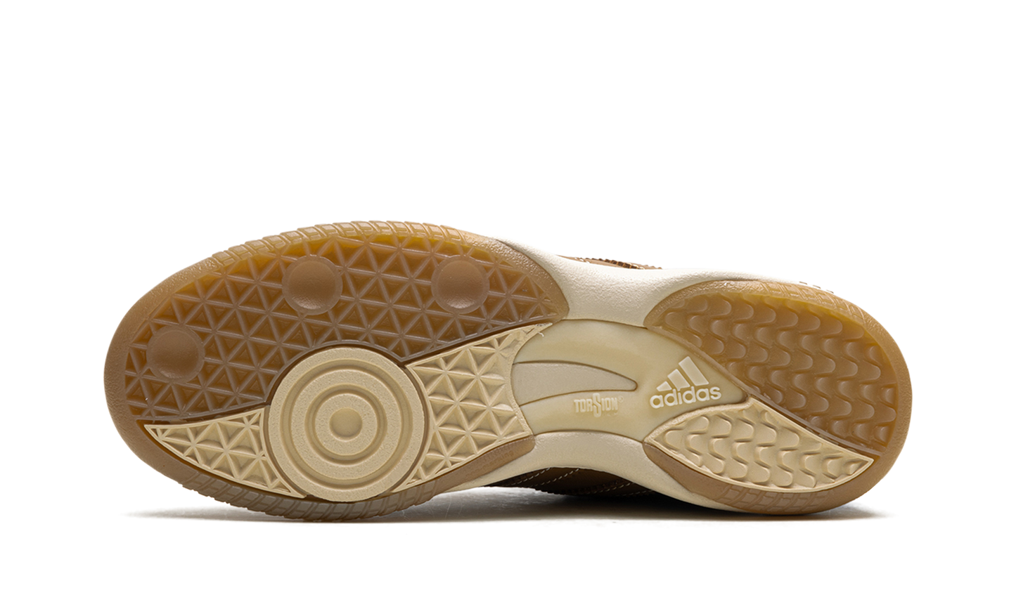 Millennium "Wales Bonner Pony Nappa" IF6704