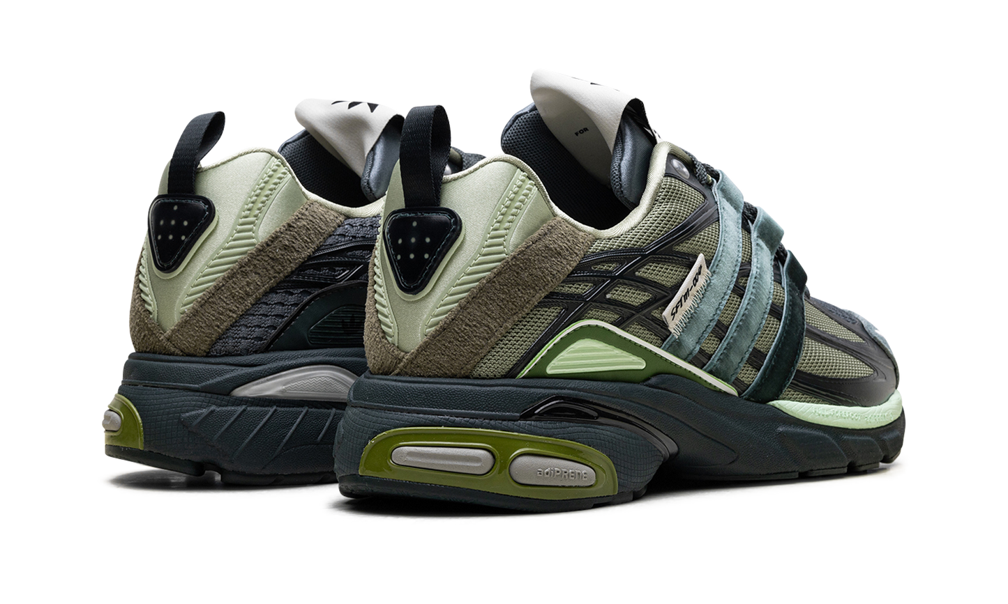 Adistar Cushion "Song for the Mute - 'Shamrock Green'" JH9008