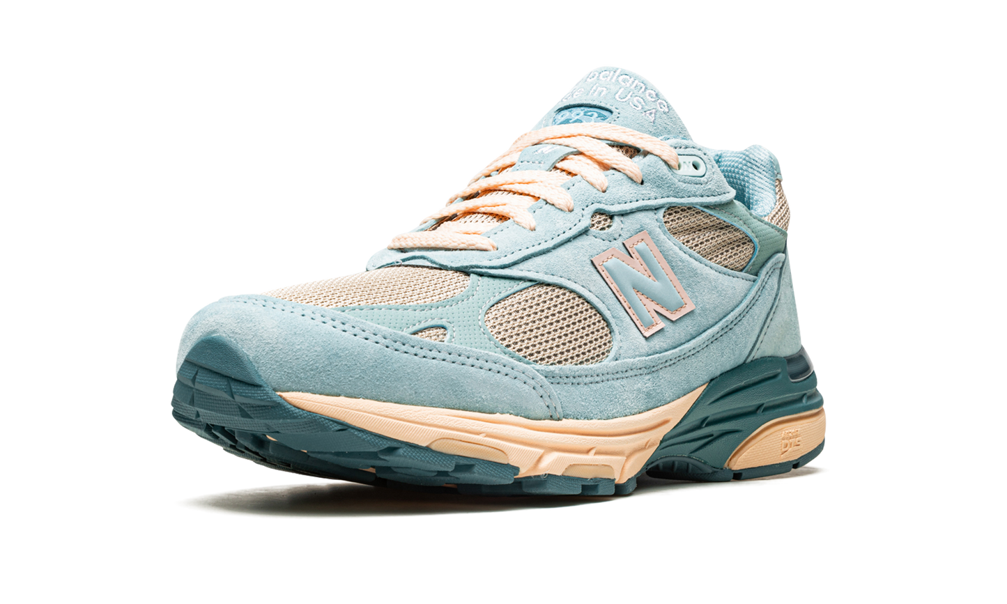 993 "Joe Freshgoods - Performance Art Arctic Blue" MR993JF1