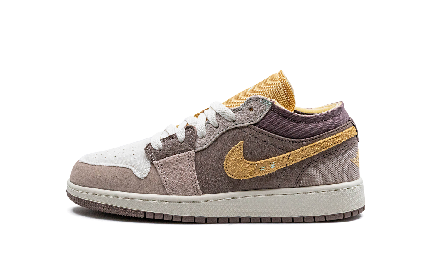 Jordan 1 Low SE Craft GS "Taupe Haze" DZ4465 200