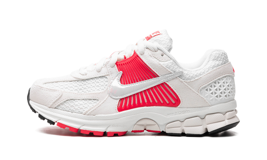 Air Zoom Vomero 5 WMNS "Siren Red" HF5072 133