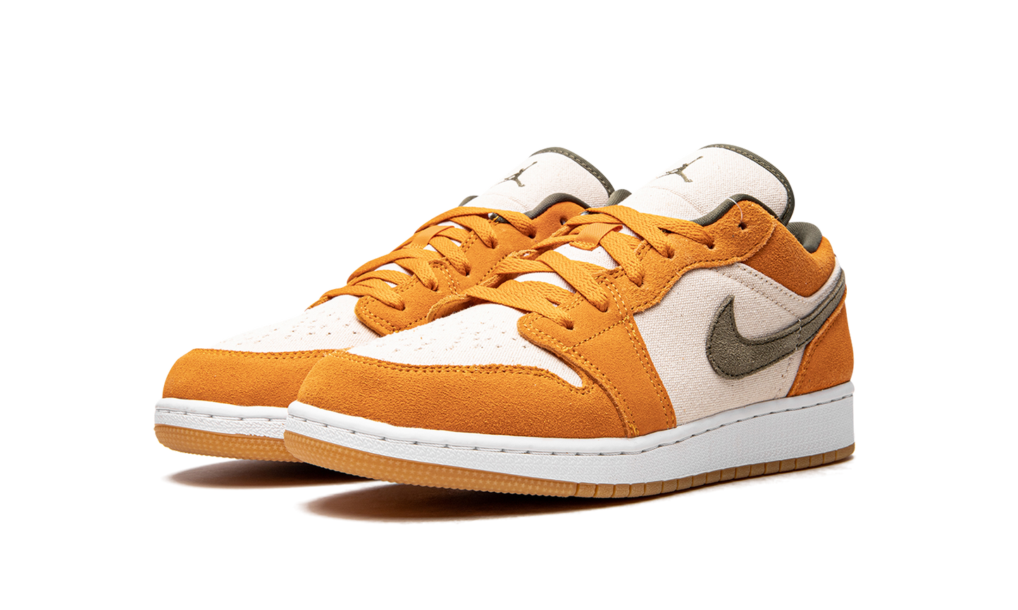 Air Jordan 1 Low SE GS "Light Curry" DJ0342 102