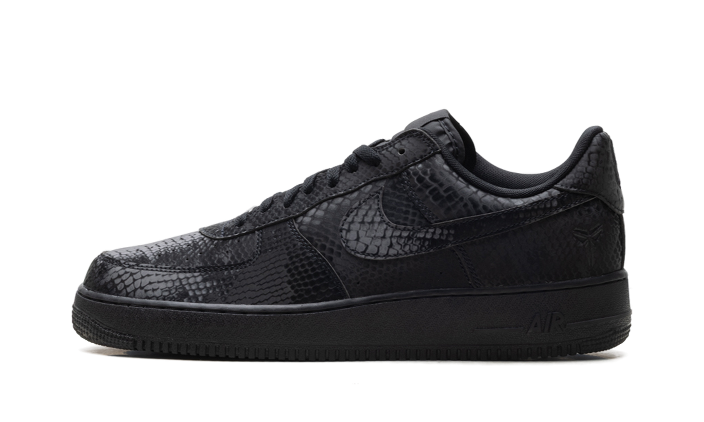 Kobe Bryant x Air Force 1 Low "Black" IB0018 003