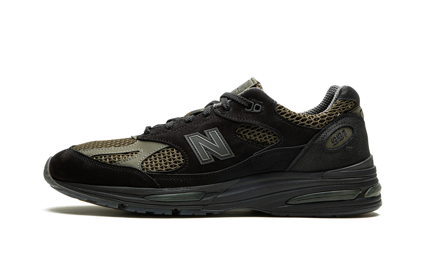 991v2 "Stone Island - Black Olive" U991SD2