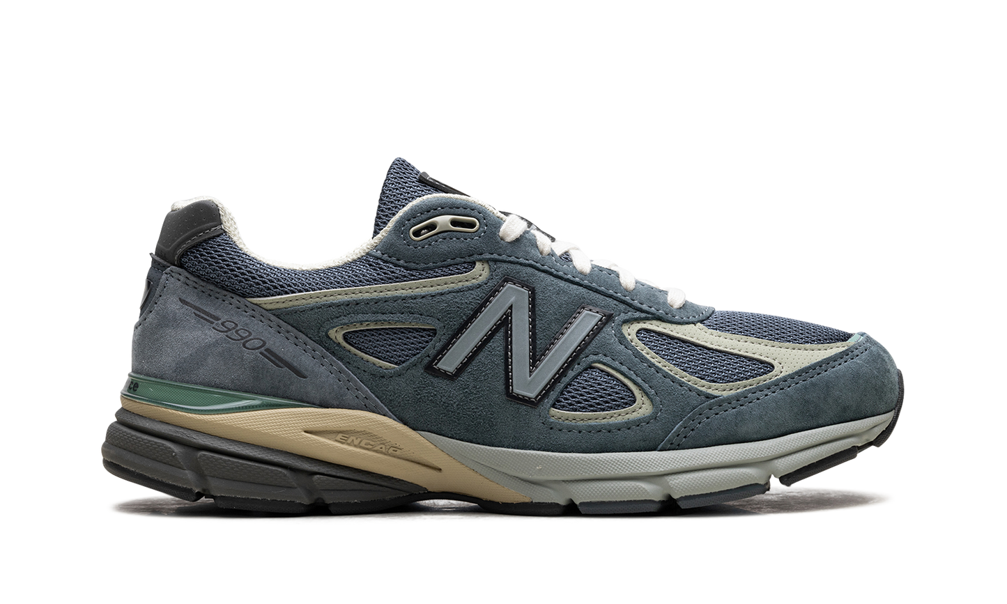 990v4 "AURALEE - Dusty Blue" U990AL4
