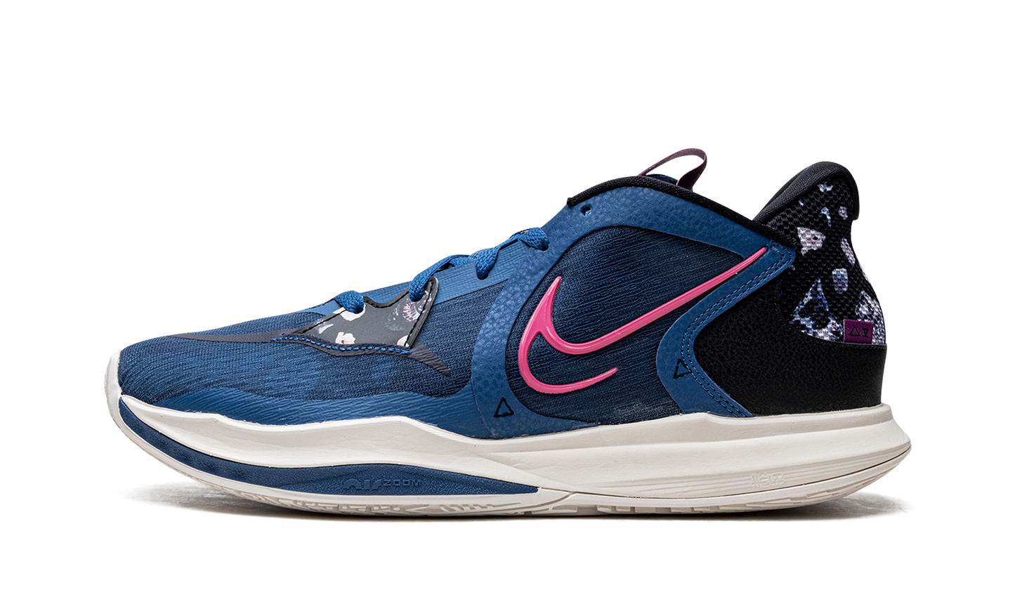 Kyrie 5 Low DJ6012 400