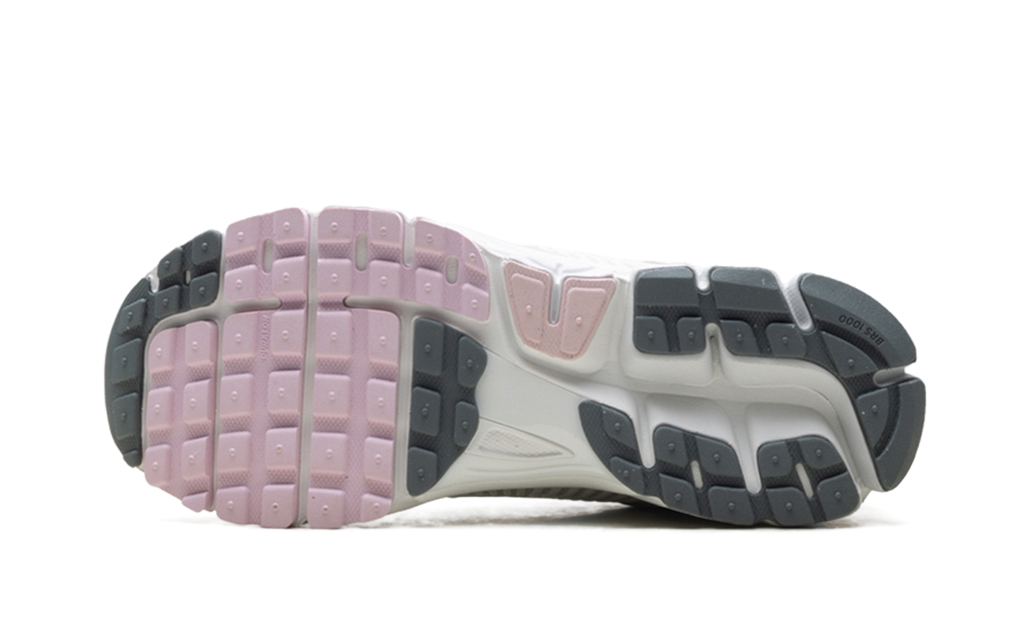 Zoom Vomero 5 WMNS "520 Pack White Pink" FN3695 001