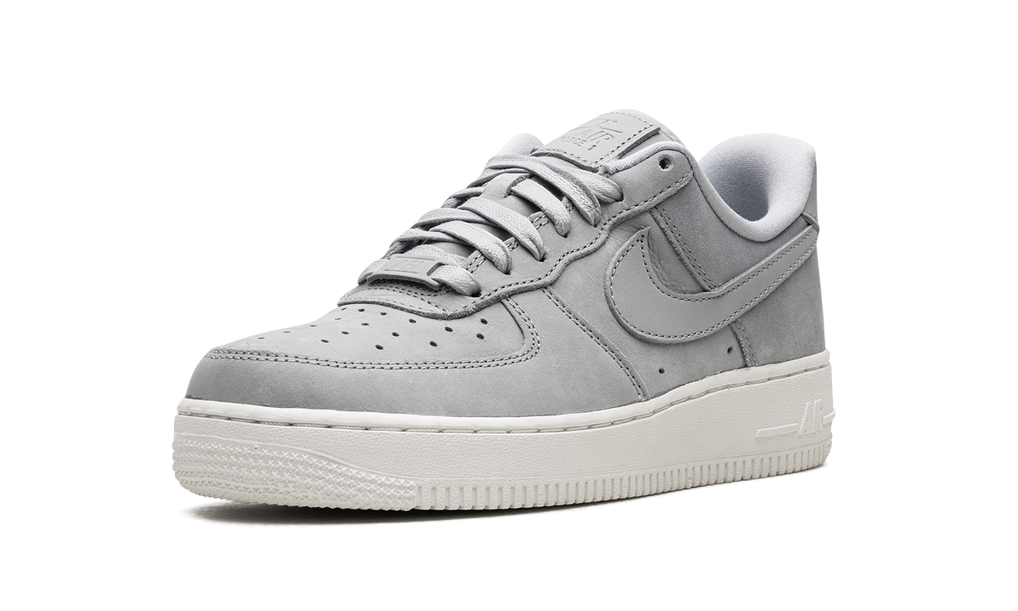 AIR FORCE 1 LO '07 PRM WMNS "Wolf Grey" DR9503 001