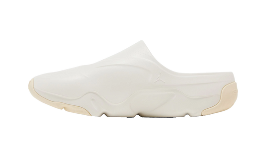 AIR JORDAN ROAM "SAIL COCONUT MILK" FQ0227 100