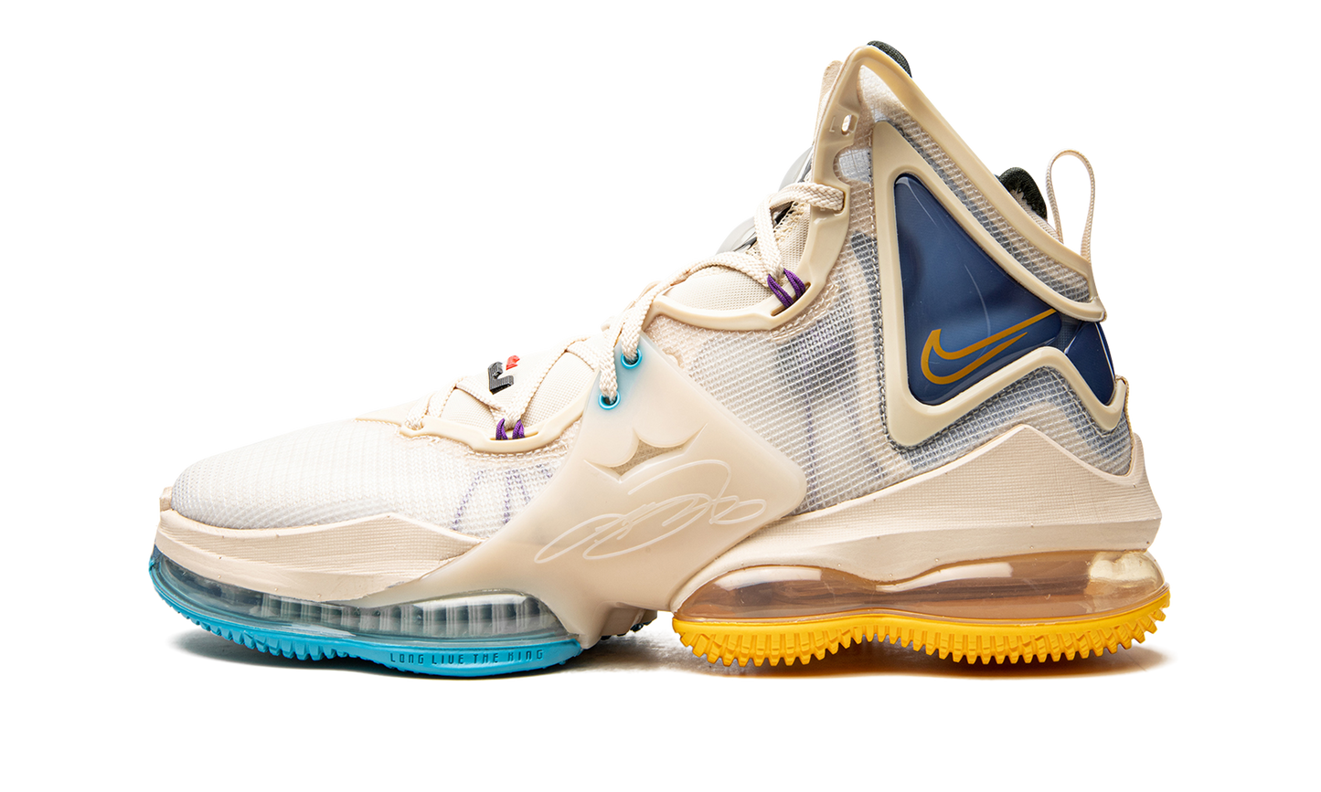 LeBron 19 "Minneapolis Lakers"