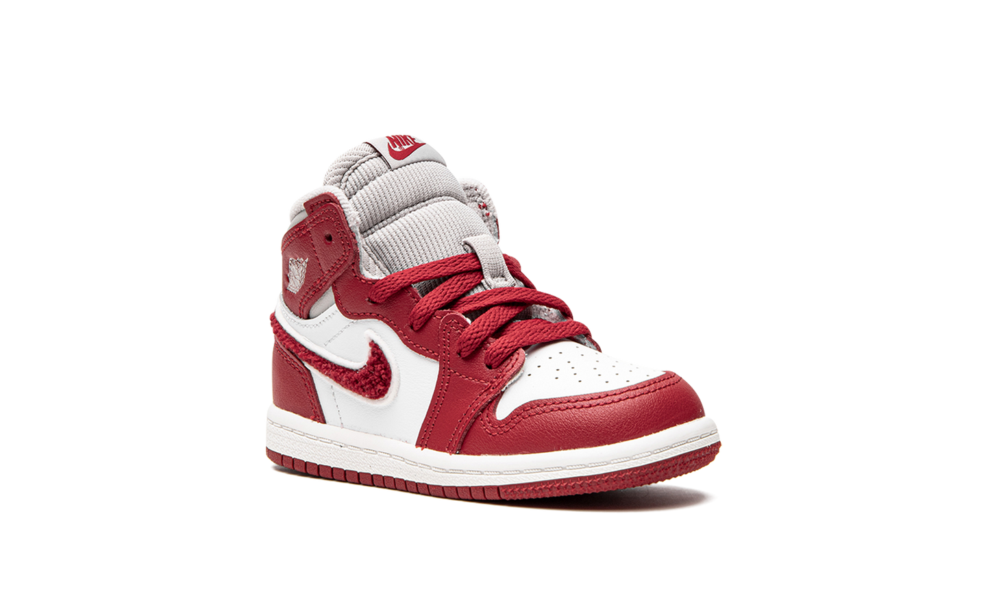 Air Jordan 1 High Retro OG TD "Varsity Red" CU0450 061