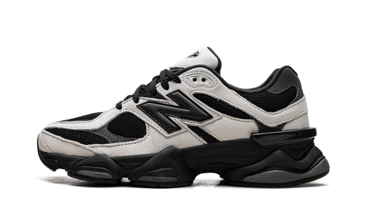 9060 "Off White Black" U9060ZBS