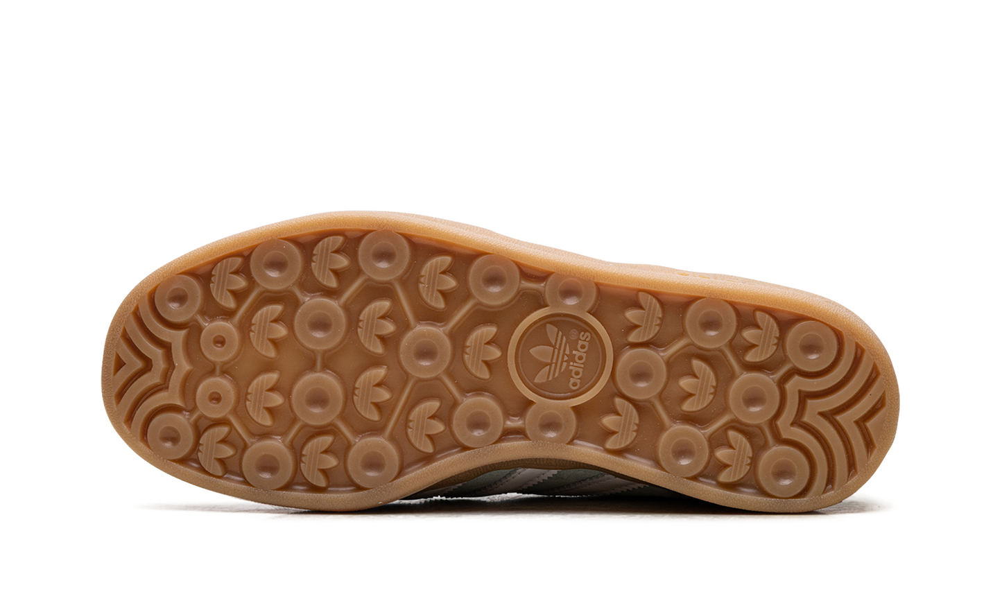 Gazelle Indoor WMNS "Ash Green White" JS1396