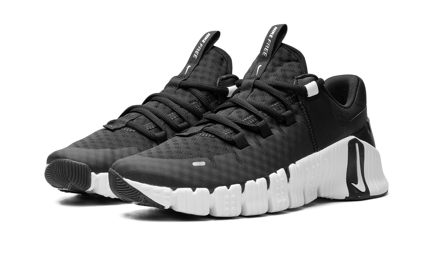 Free Metcon 5 TB "Black White" FN6616 002