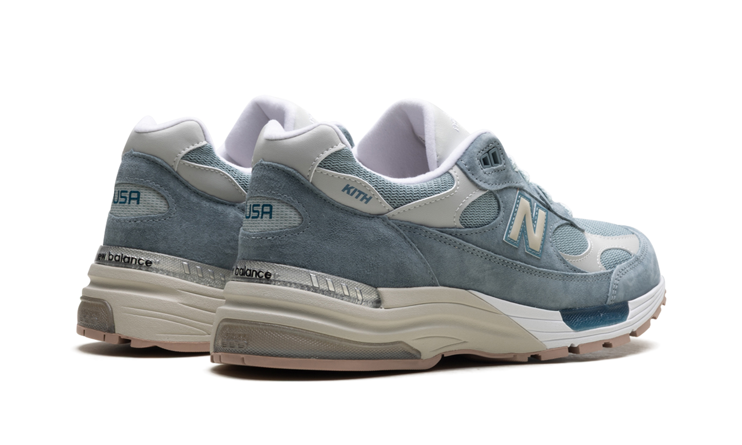 992 "MiUSA Kith Osaka Pack" U992KT