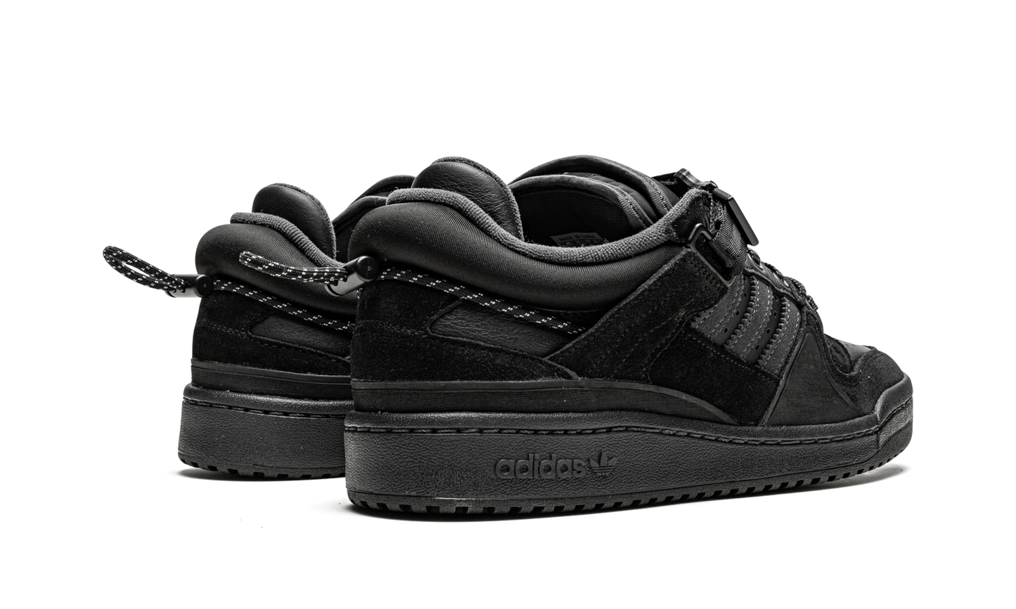 Forum Buckle Low "Bad Bunny - Back To School" GW5021