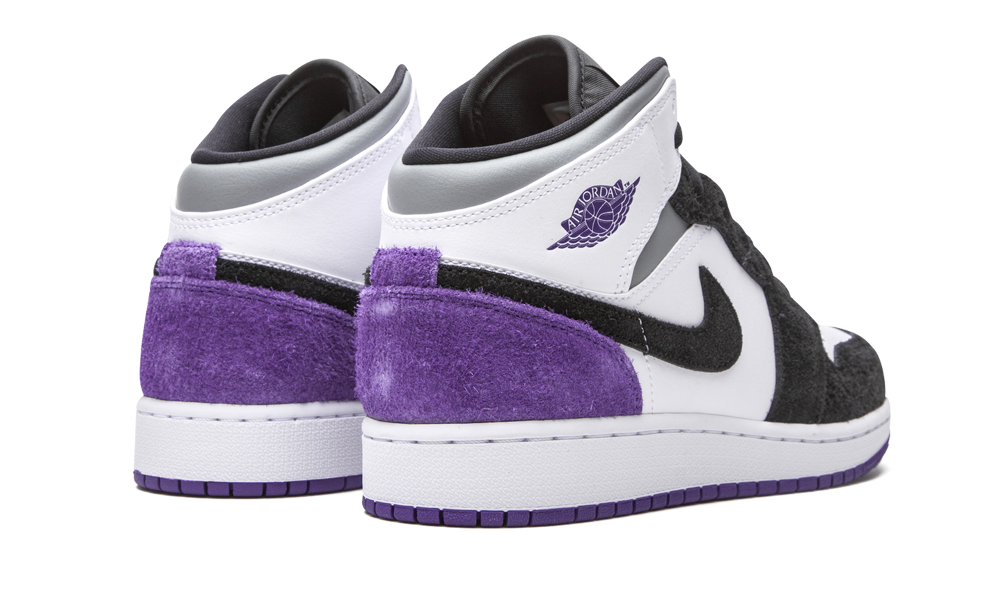 Air Jordan 1 Mid SE GS "Court Purple Suede" BQ6931 105