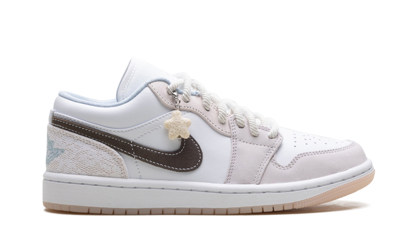 Jordan 1 Low WMNS "Coral" IB8859 101