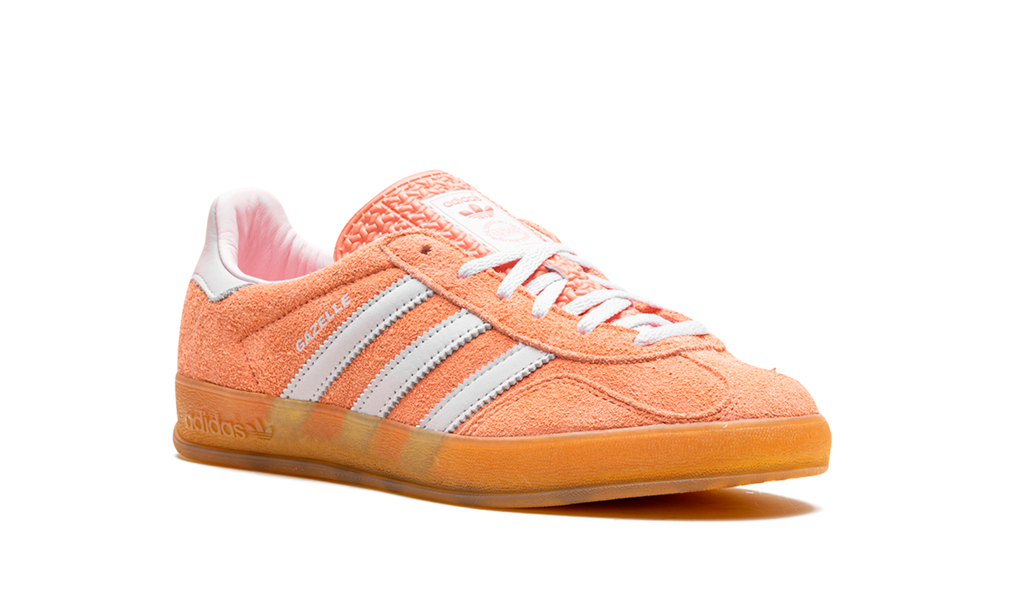 GAZELLE INDOOR WMNS "Wonder Clay" IE2946