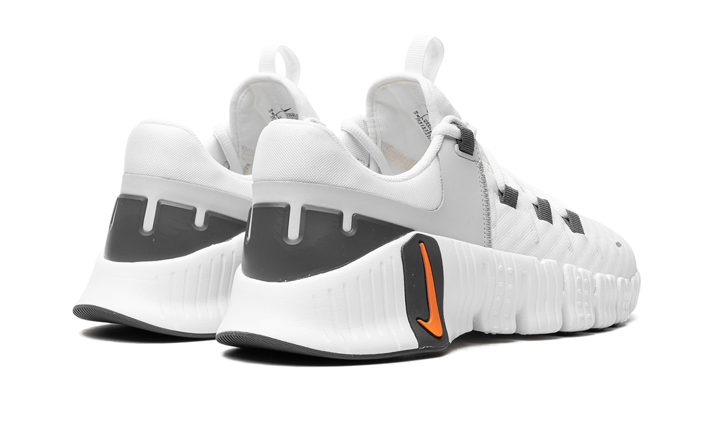 Free Metcon 5 "Summit White" DV3949 101