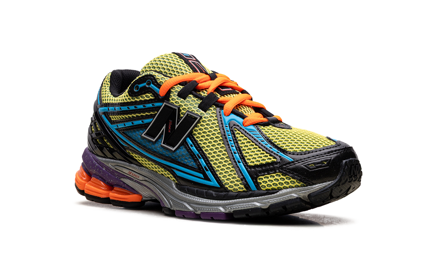 1906R "Starry Nights" M1906RDS