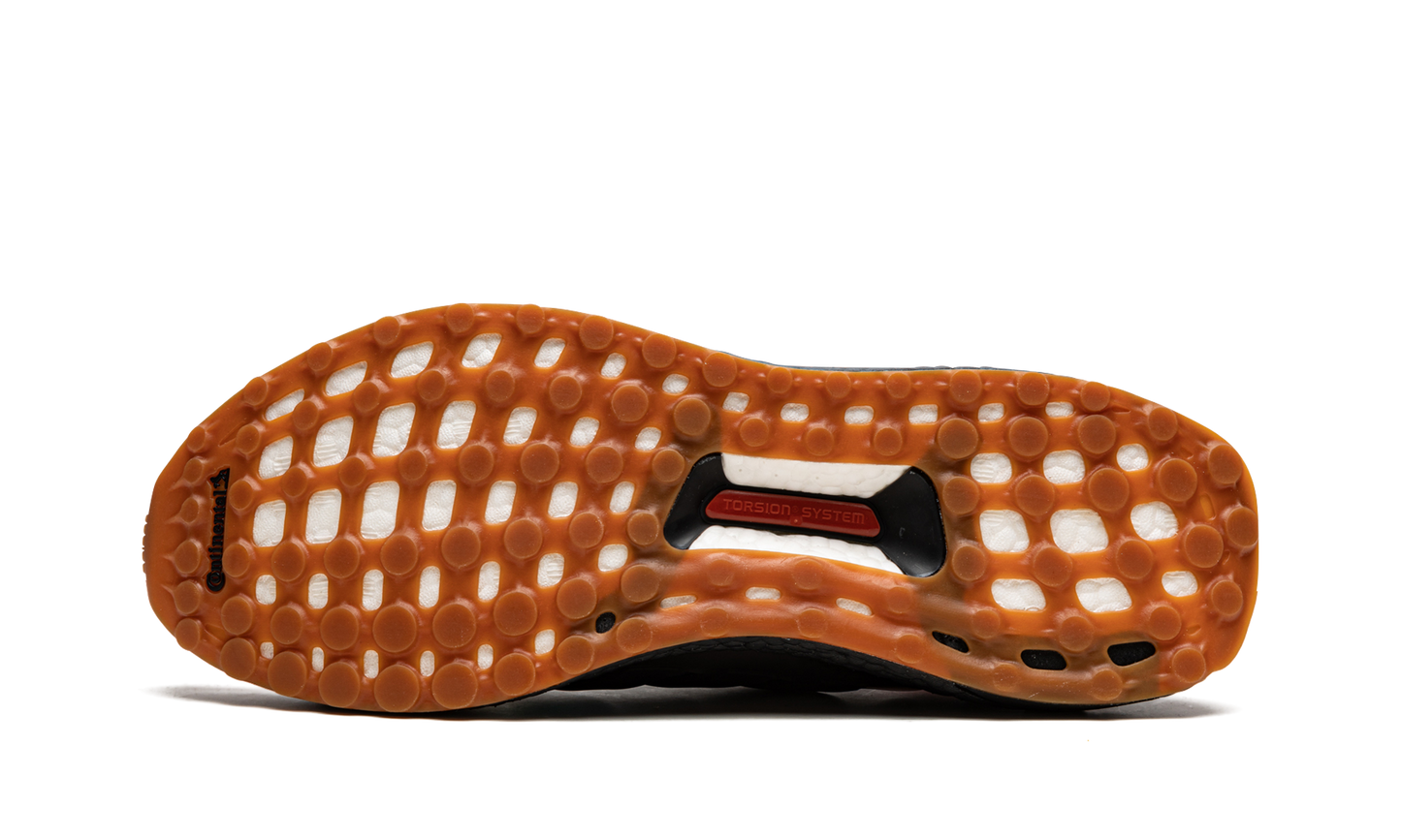 Ultra Boost "Nice Kicks - Woodstock Black Special Box"