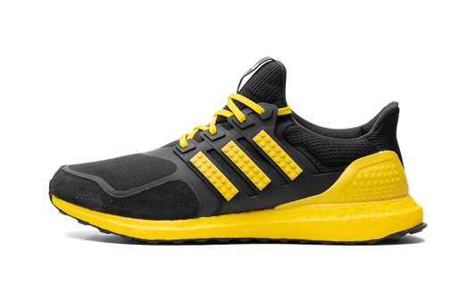 Lego - Ultraboost DNA "Core Black / Yellow / Core Black" H67953