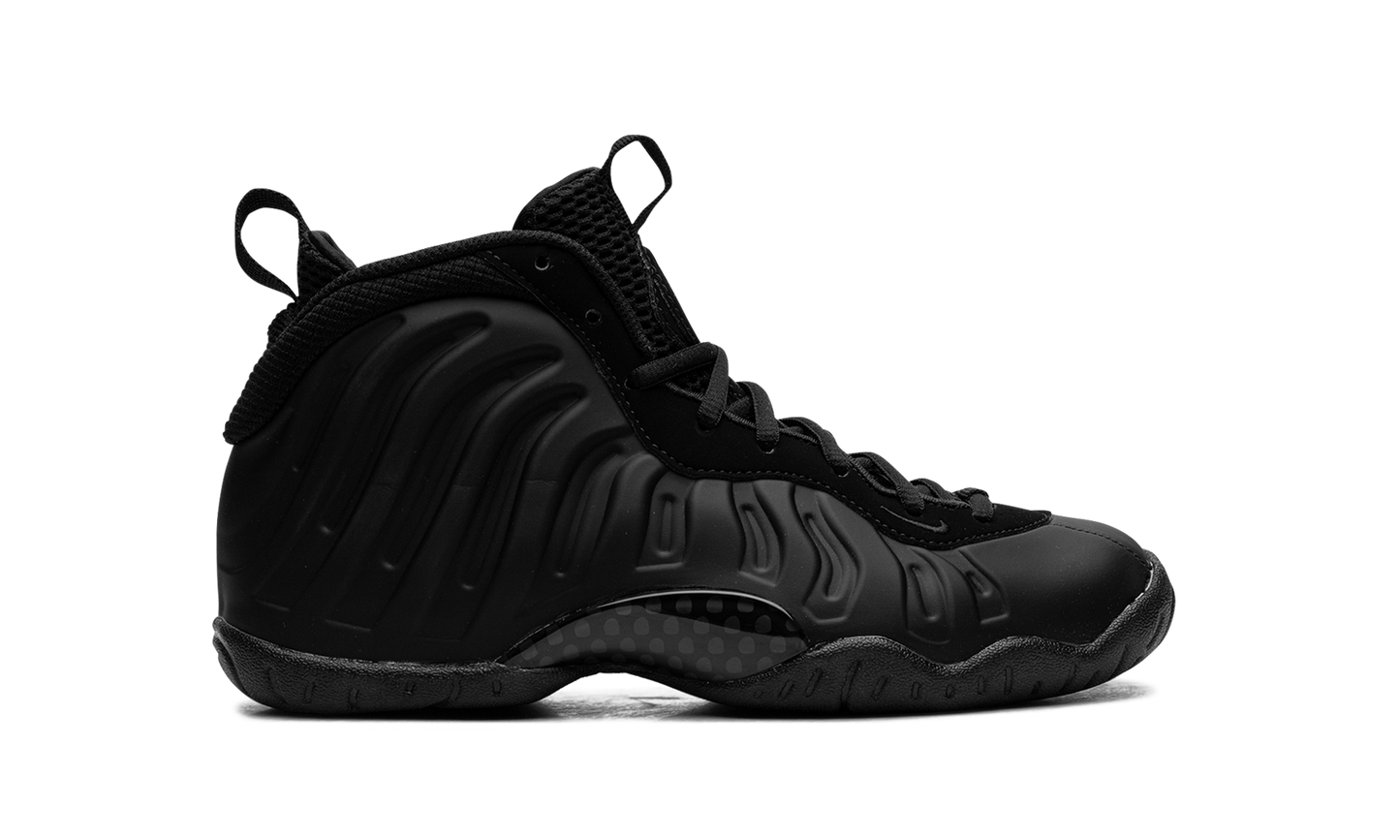 Little Posite One GS "Triple Black" FN7143 001