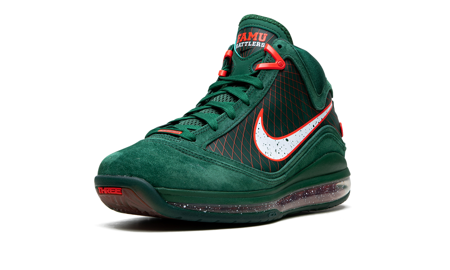 LeBron 7 "FAMU" DX8554 300