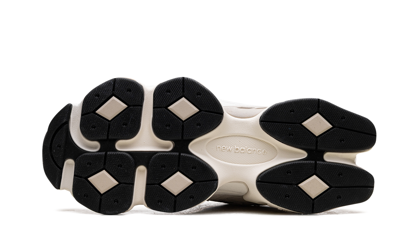 9060 "Off White Green" U9060EEI