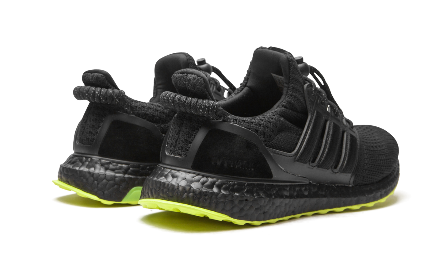 Ultra Boost "Ivy Park - Black / Hi-Res Yellow" GX0200